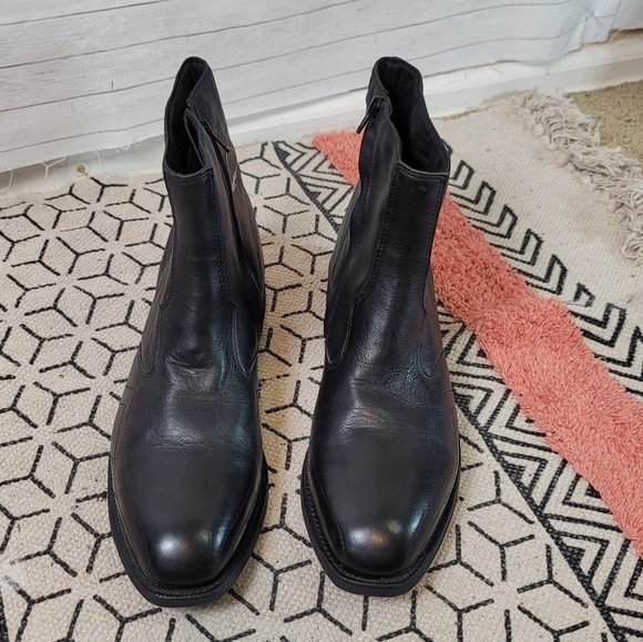 LAREDO HOXIE WESTERN BOOT IN BLACK, SIZE 11 - Picture 8 of 16